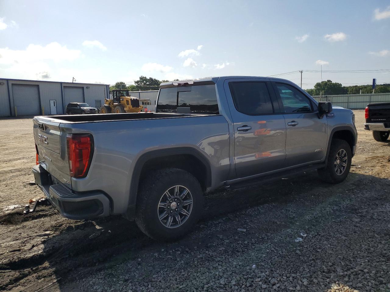 2024 GMC SIERRA K1500 AT4 — снимка 3
