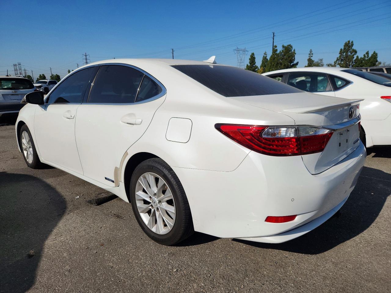 2013 LEXUS ES 300H — снимка 2