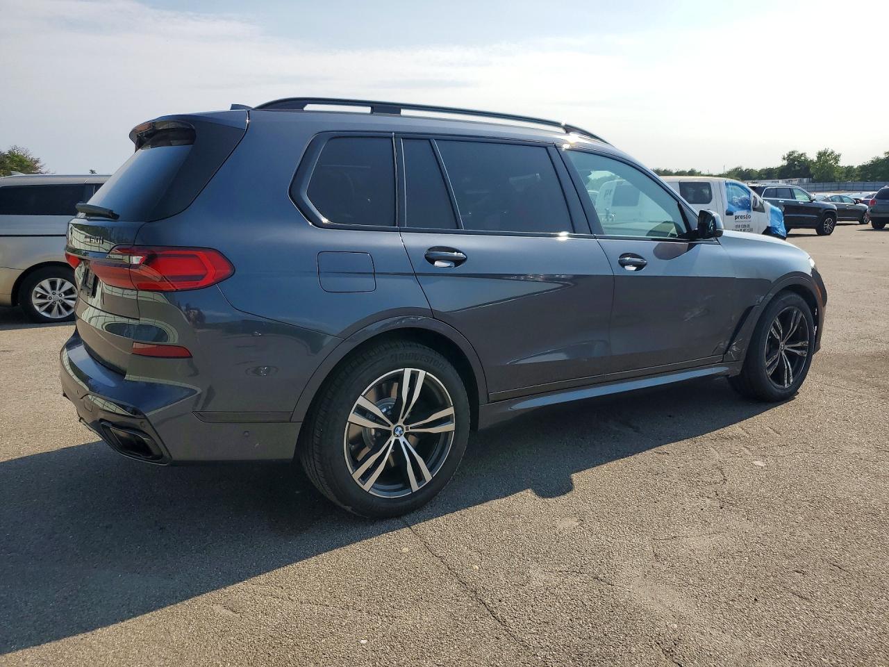 2021 BMW X7 M50I — снимка 3