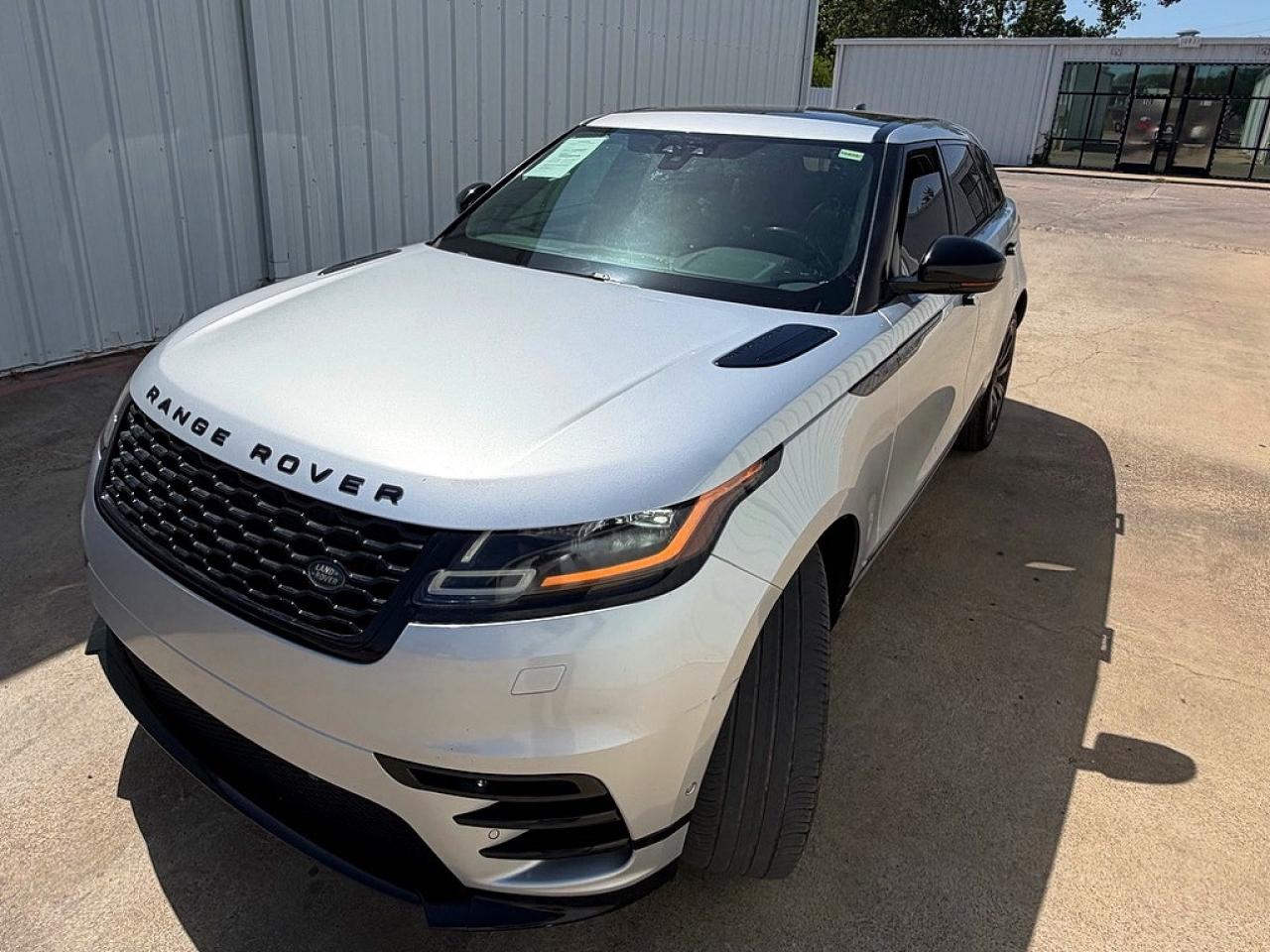 2018 LAND ROVER RANGE ROVER VELAR R-DYNAMIC SE — снимка 2