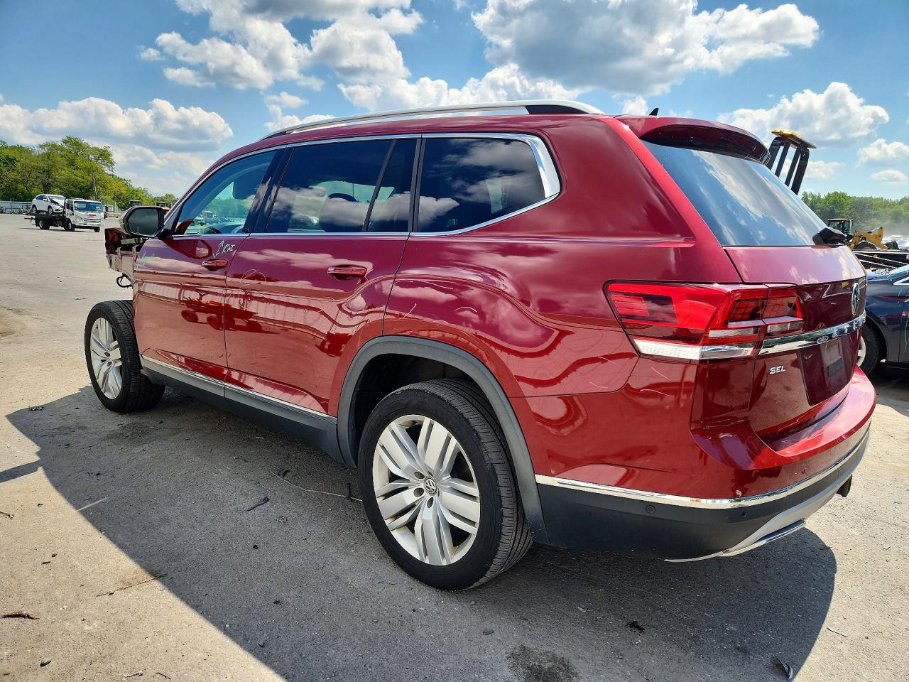 2018 VOLKSWAGEN ATLAS SEL PREMIUM — снимка 2