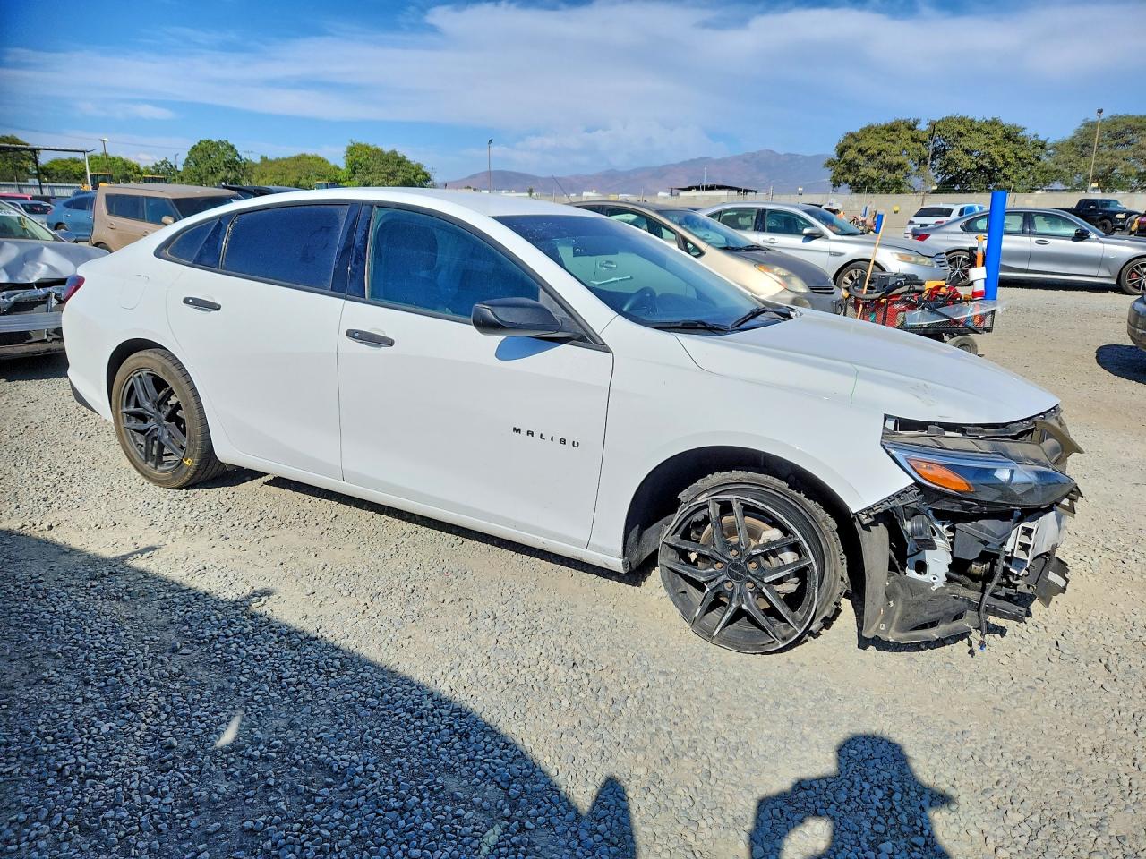 2021 CHEVROLET MALIBU LS — снимка 4