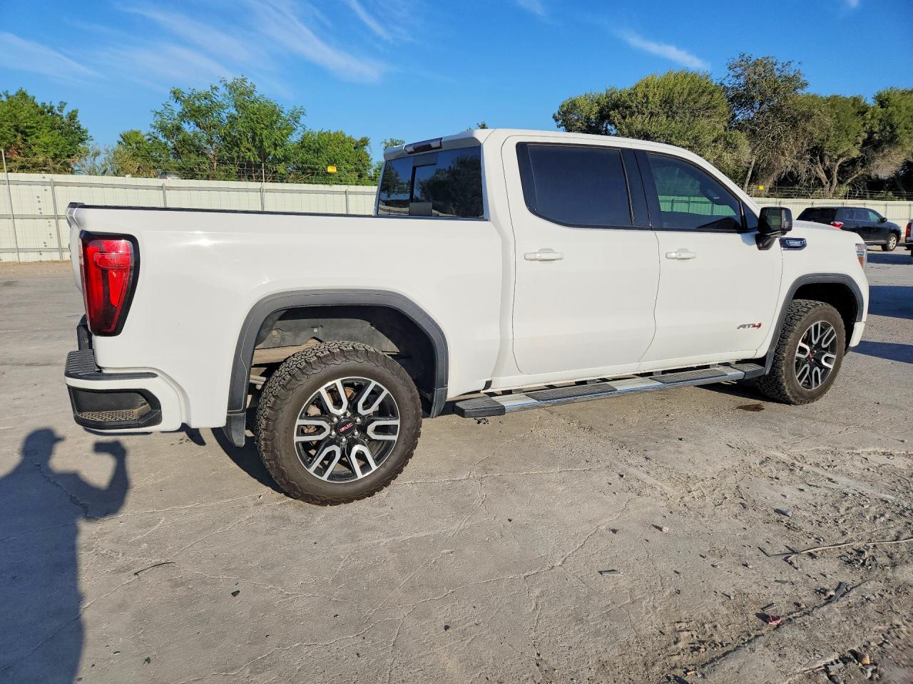 2021 GMC SIERRA K1500 AT4 — снимка 3