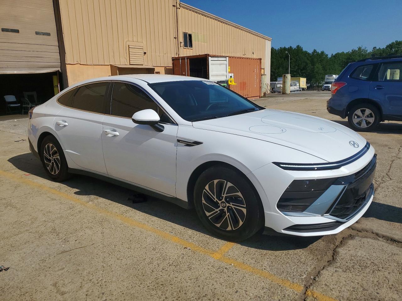 2026 HYUNDAI SONATA HYBRID BLUE — снимка 4