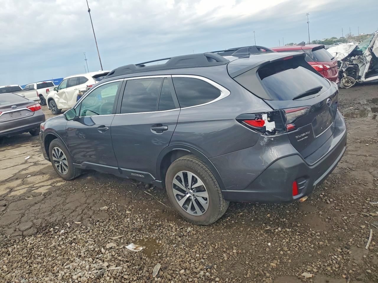 2022 SUBARU OUTBACK PREMIUM — снимка 2