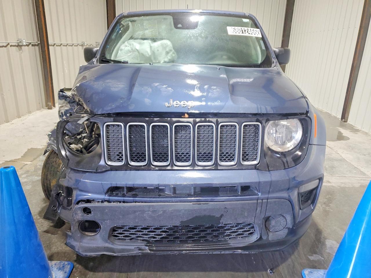 2023 JEEP RENEGADE LATITUDE — photo 5