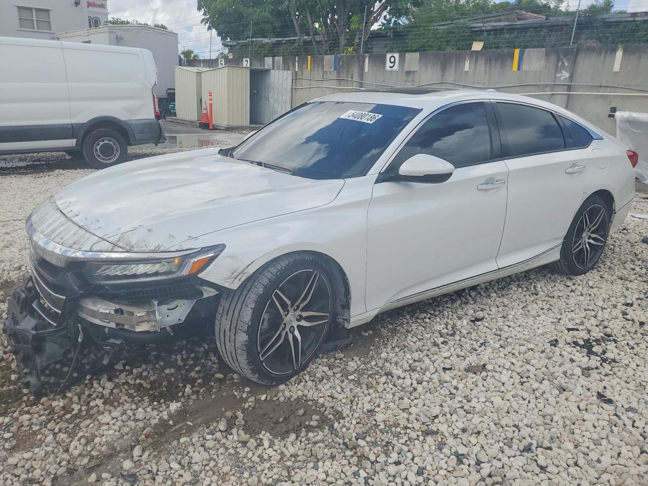 2022 HONDA ACCORD TOURING