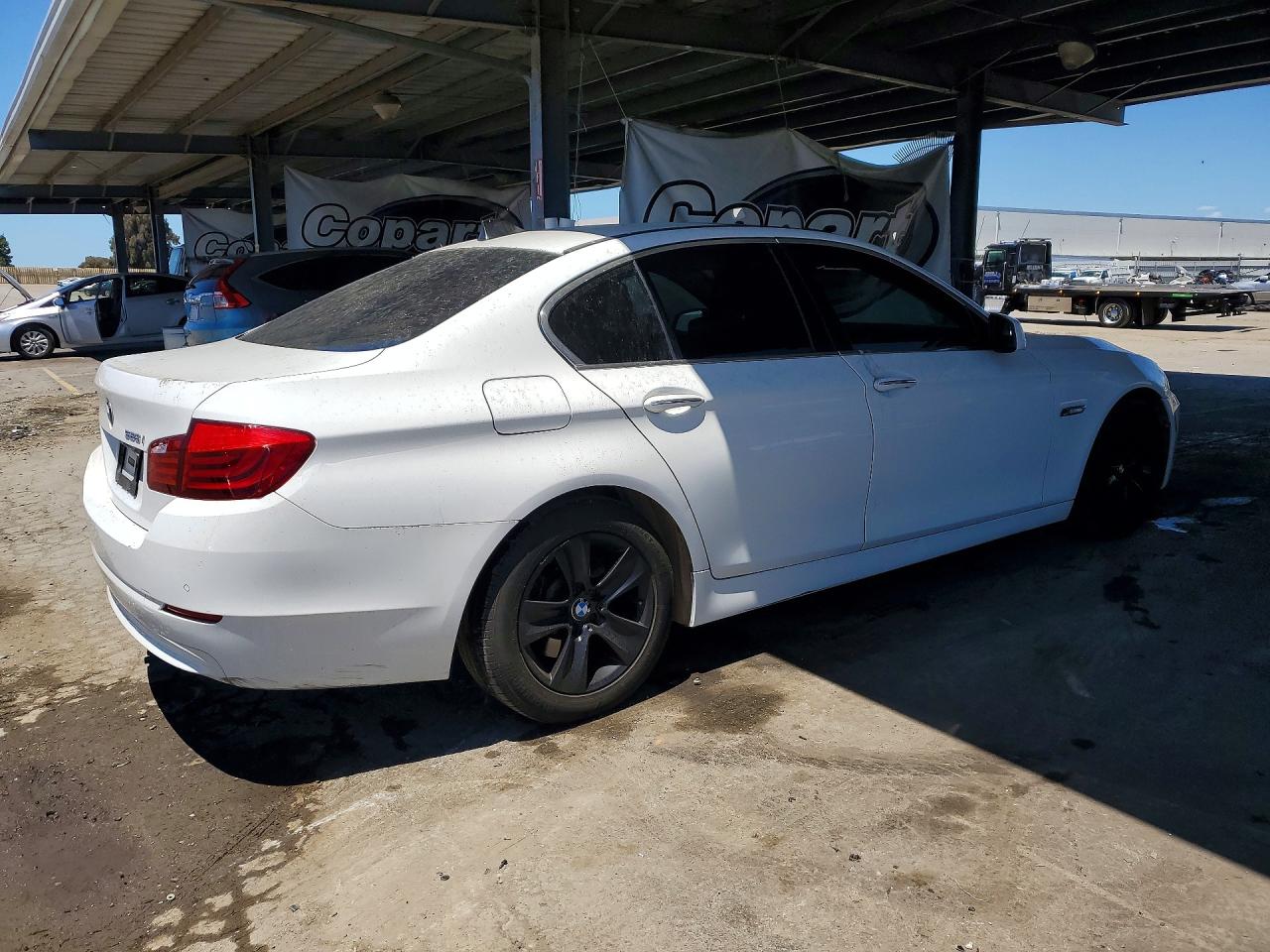 2013 BMW 528 I — снимка 3