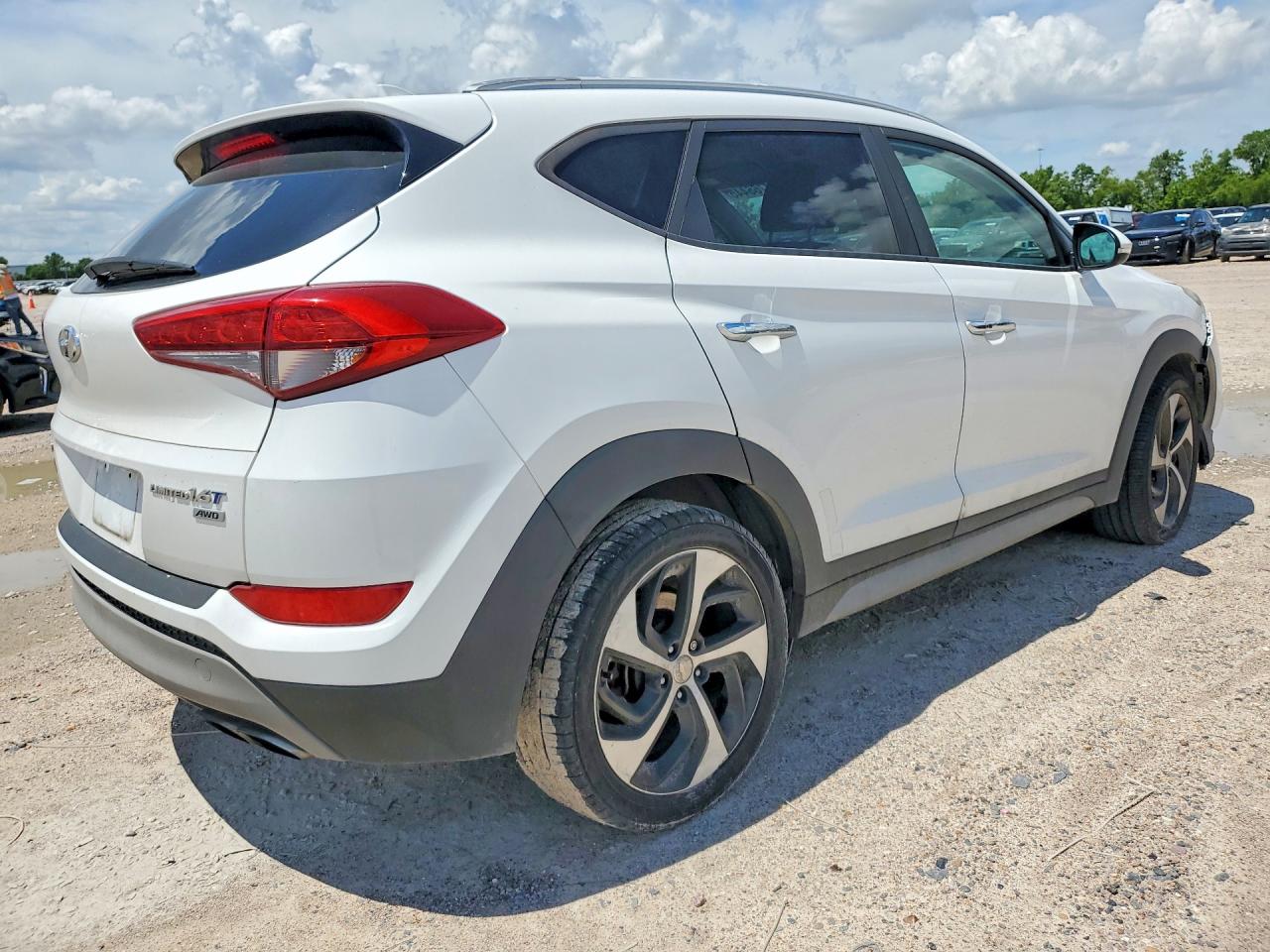 2017 HYUNDAI TUCSON LIMITED — снимка 3