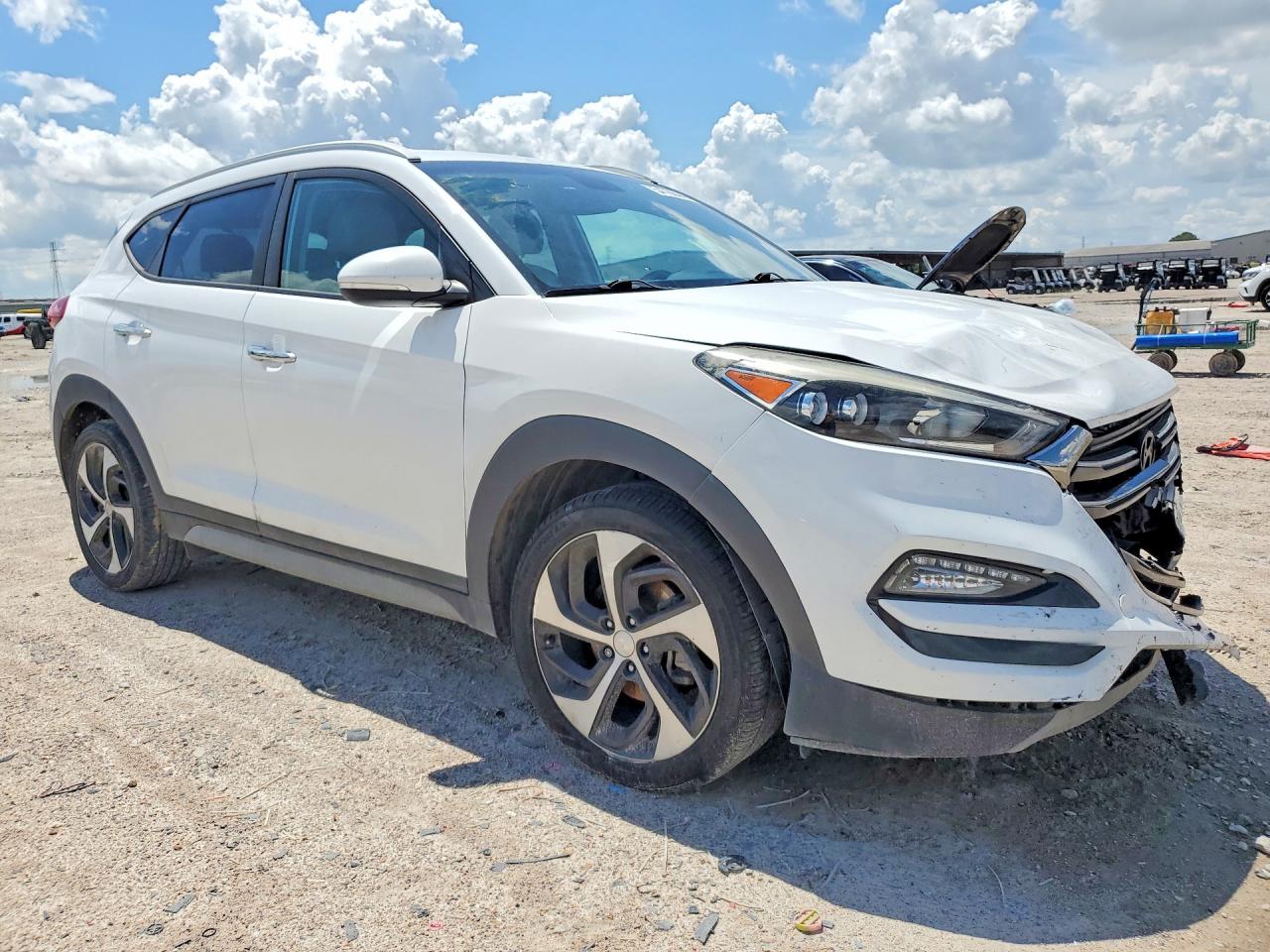 2017 HYUNDAI TUCSON LIMITED — снимка 4