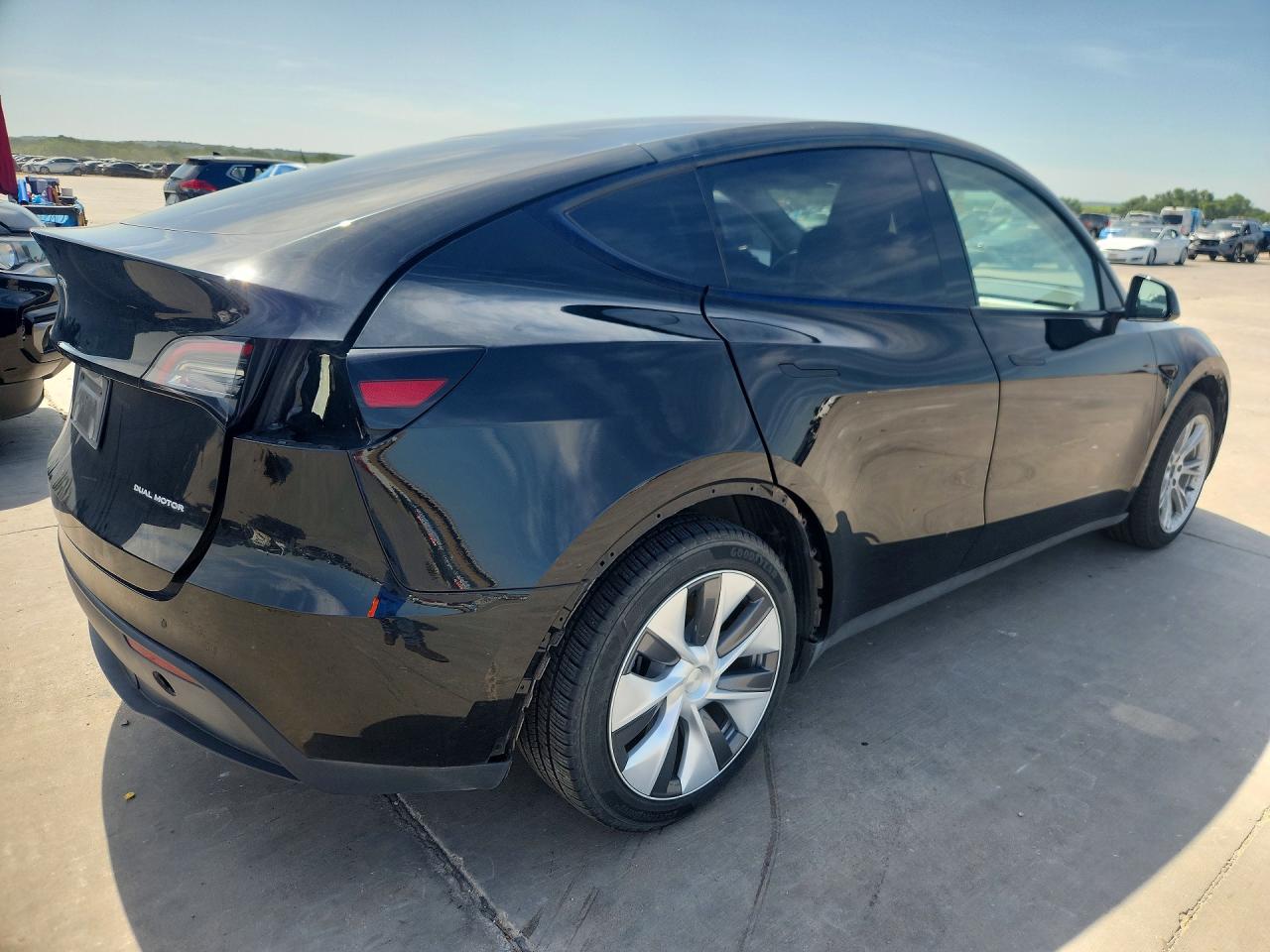 2023 TESLA MODEL Y — снимка 3