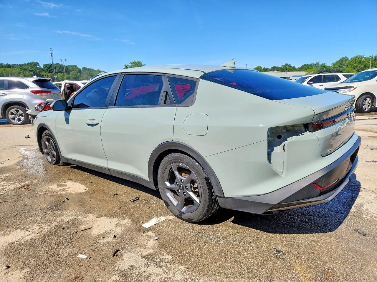 2025 KIA K4 LXS — снимка 2