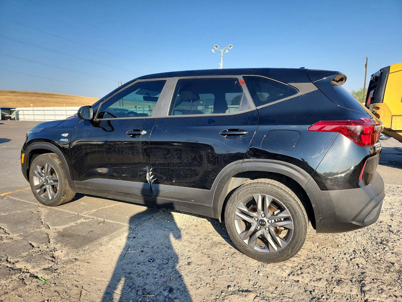 2021 KIA SELTOS LX — снимка 2