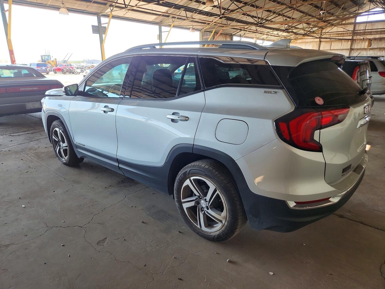 2021 GMC TERRAIN SLT — снимка 2