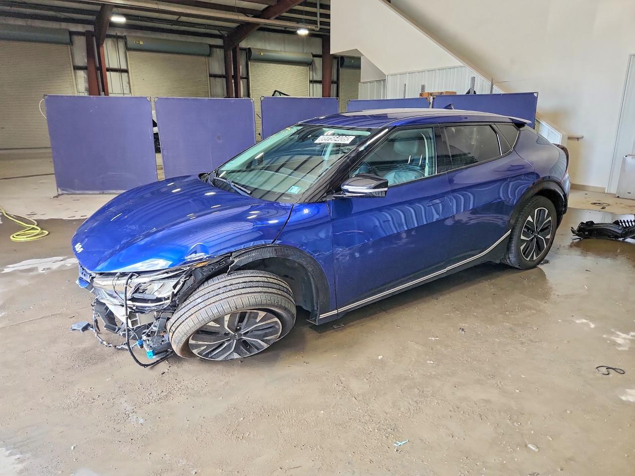 2024 KIA EV6 WIND