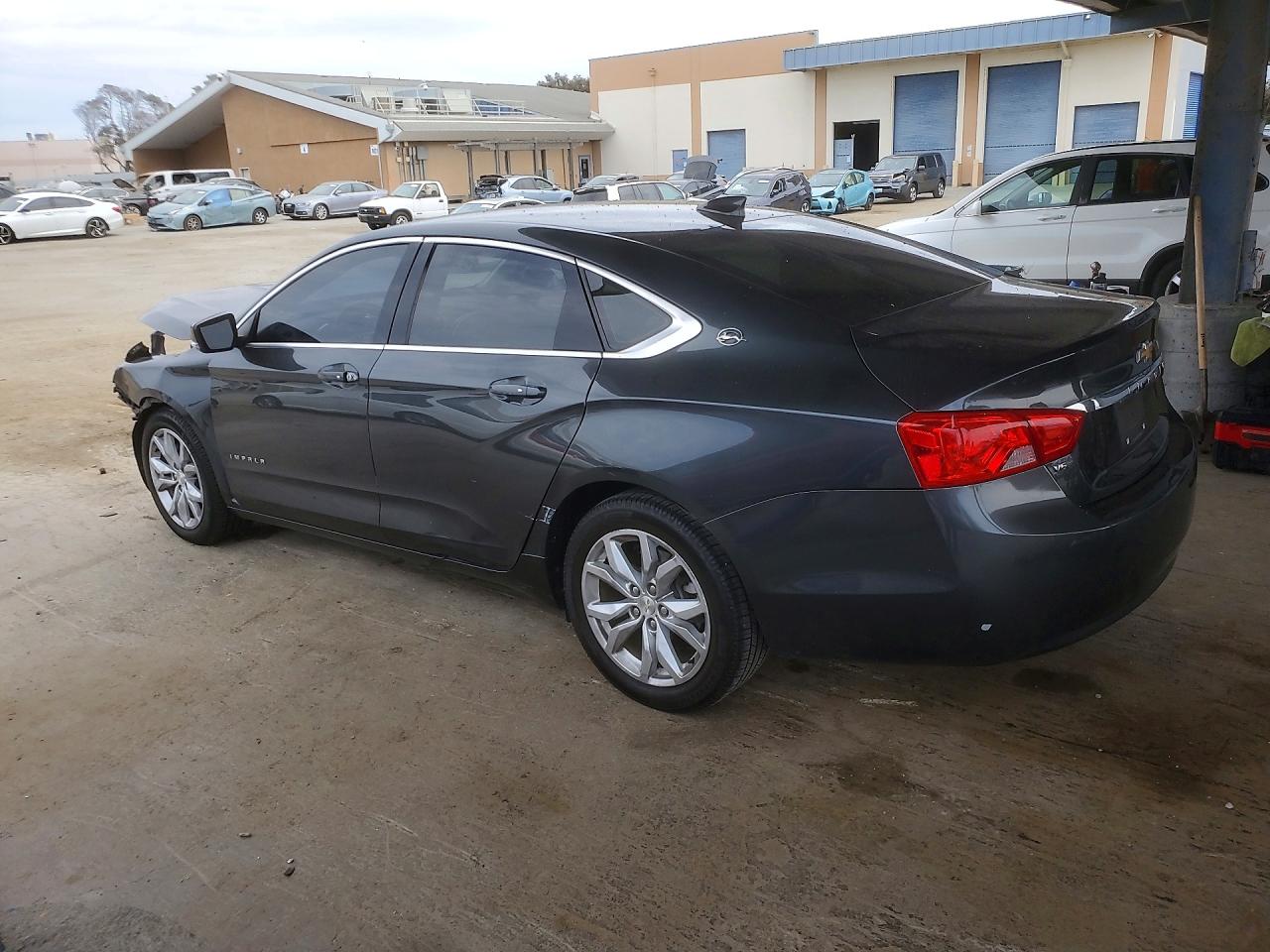 2018 CHEVROLET IMPALA LT — снимка 2