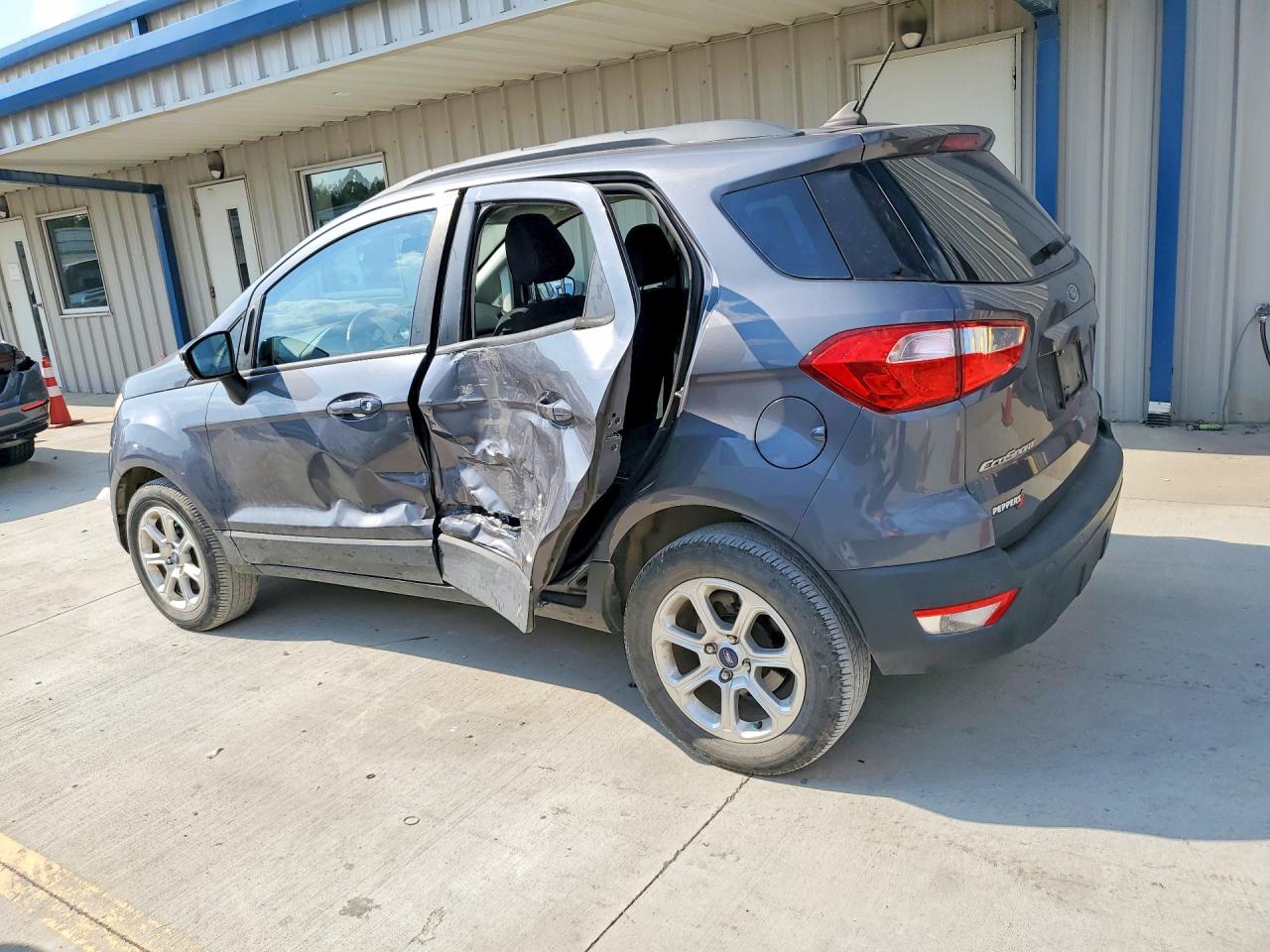 2020 FORD ECOSPORT SE — снимка 2