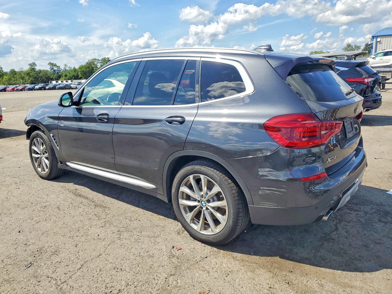 2019 BMW X3 XDRIVE30I — снимка 2