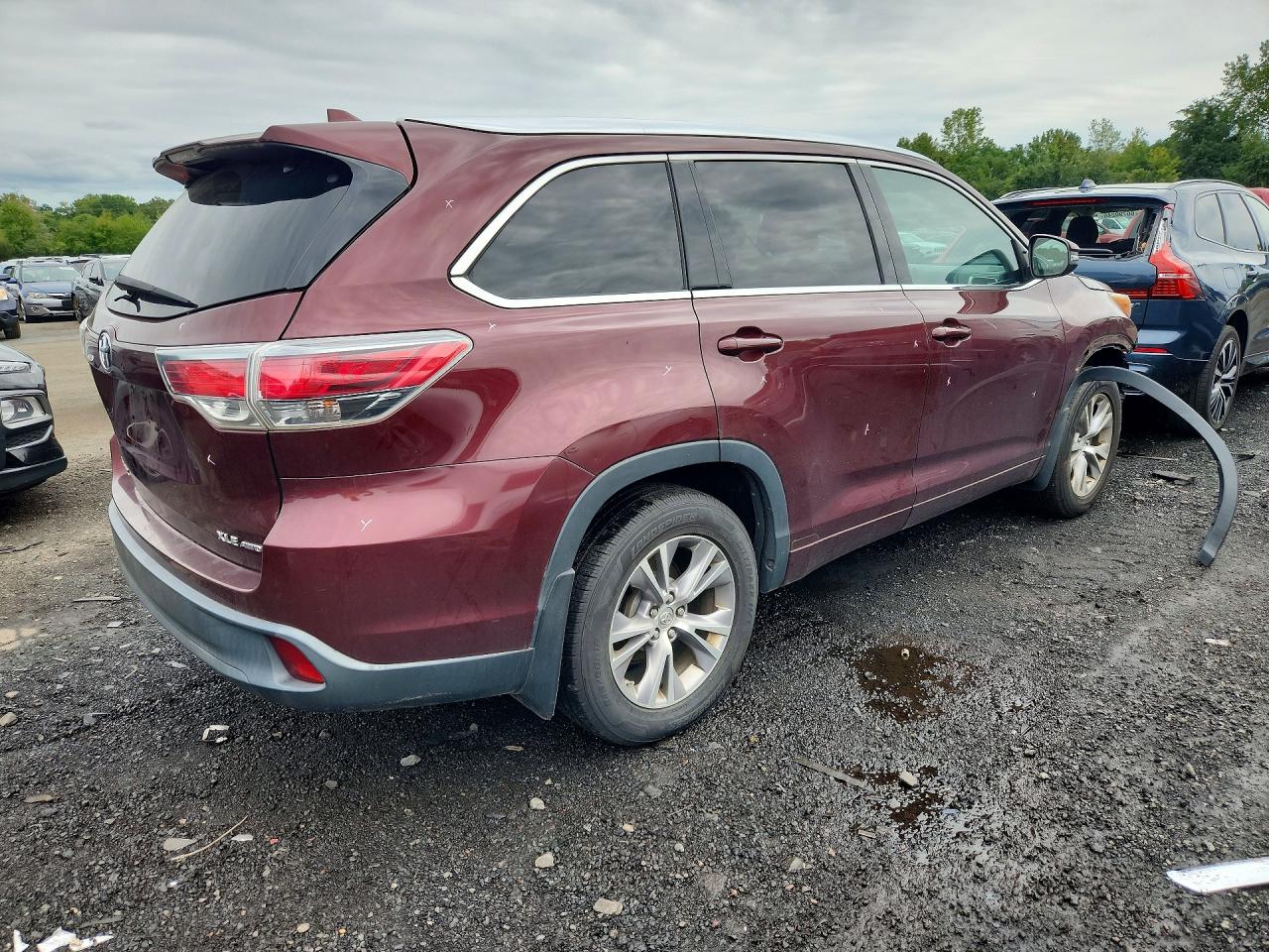 2015 TOYOTA HIGHLANDER XLE — снимка 3