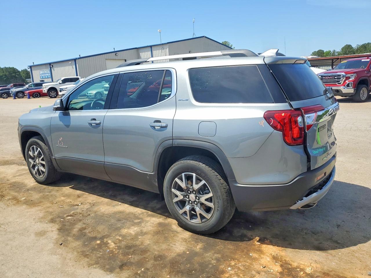 2023 GMC ACADIA SLE — снимка 2