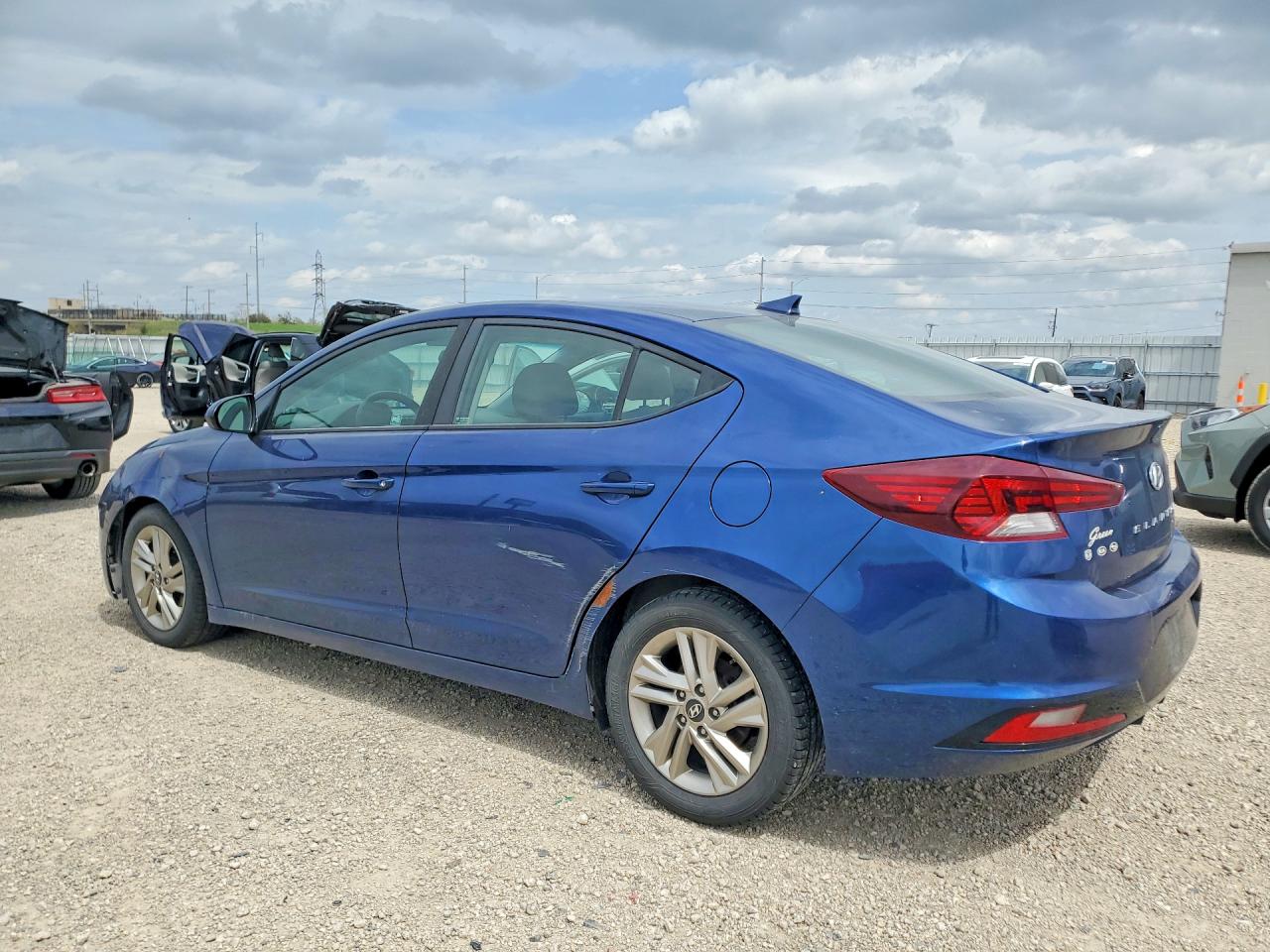 2019 HYUNDAI ELANTRA SEL — снимка 2