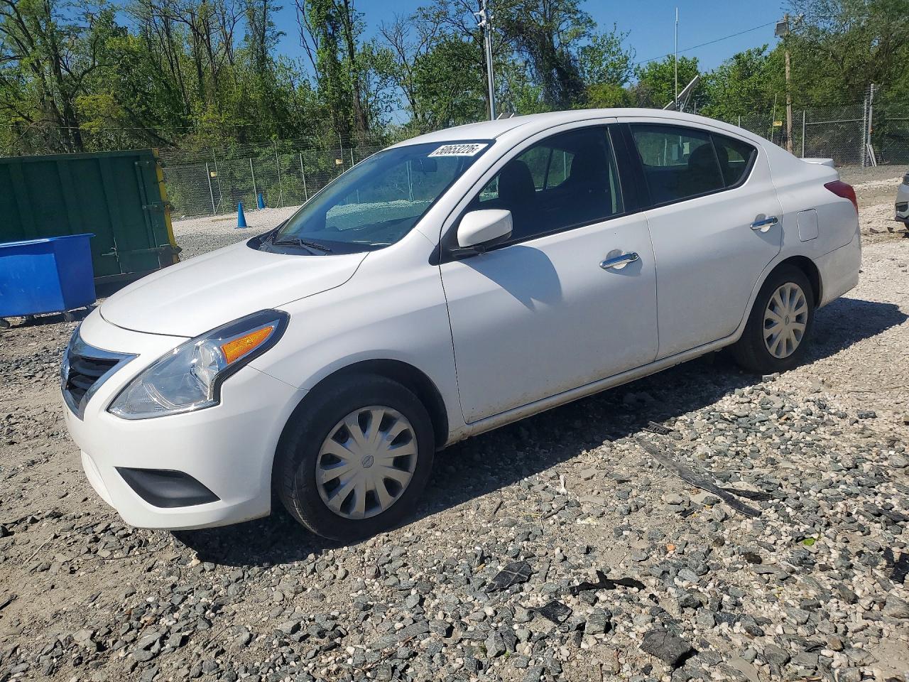 2019 NISSAN VERSA SV