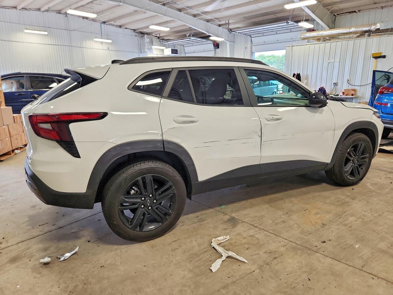 2025 CHEVROLET TRAX ACTIV — снимка 3