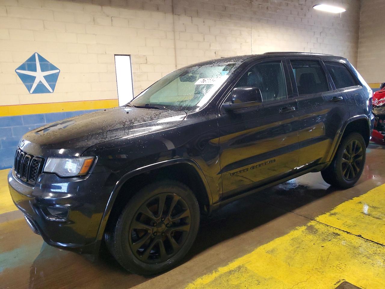 2019 JEEP GRAND CHEROKEE LAREDO