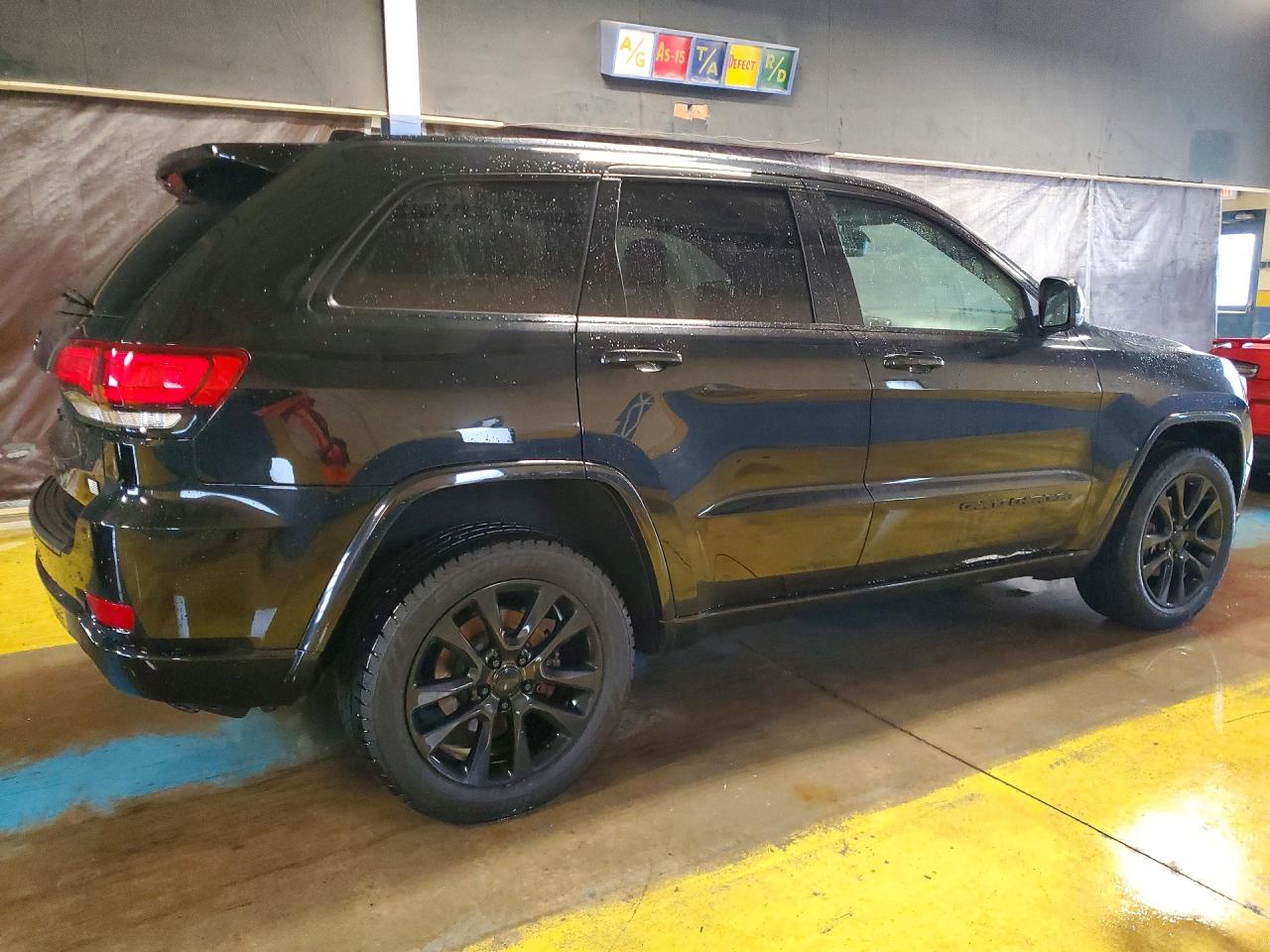 2019 JEEP GRAND CHEROKEE LAREDO — снимка 3