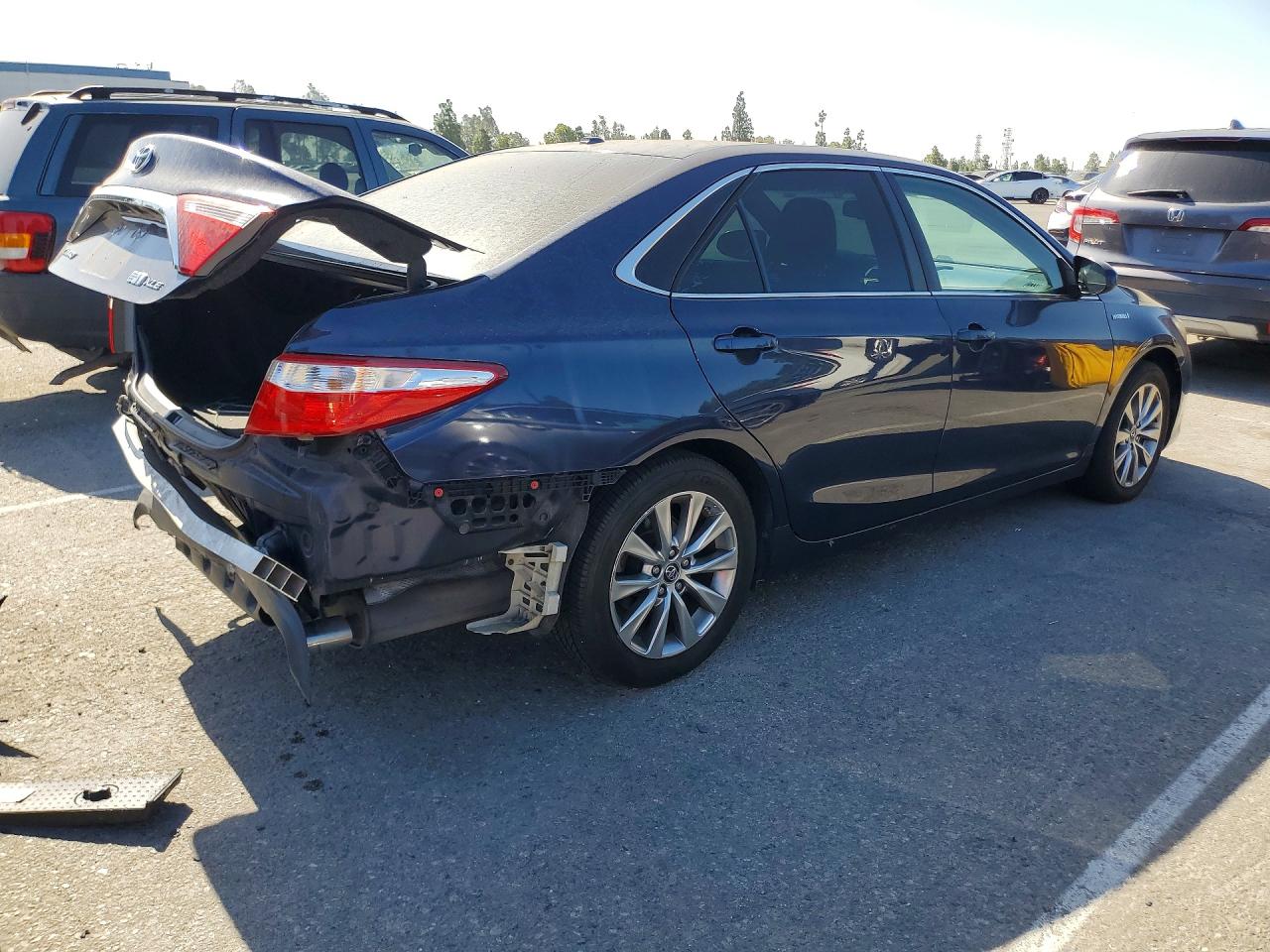 2016 TOYOTA CAMRY HYBRID XLE — снимка 3
