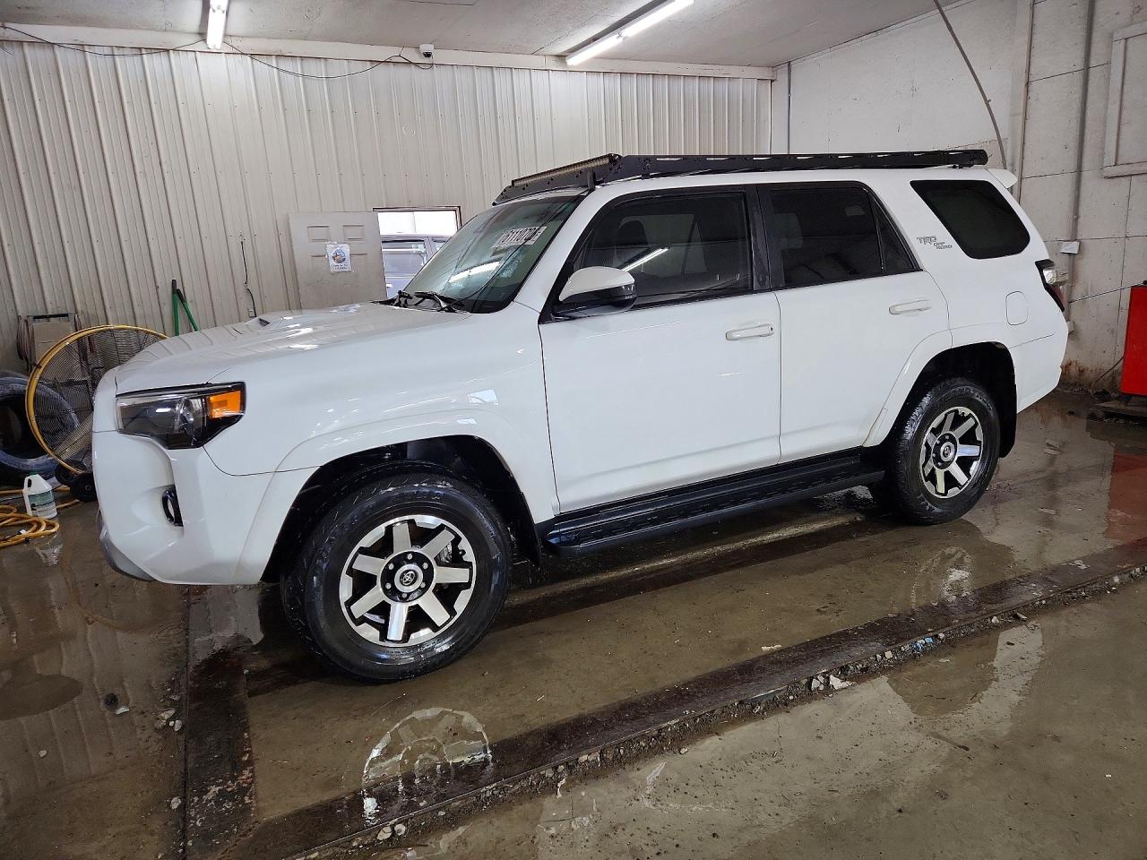 2020 TOYOTA 4RUNNER TRD OFF-ROAD