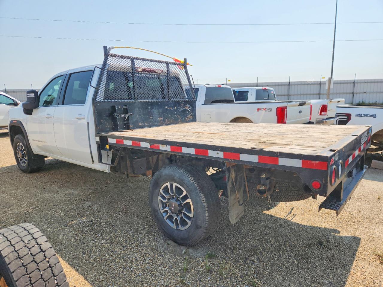 2025 GMC SIERRA K3500 SLE — снимка 2