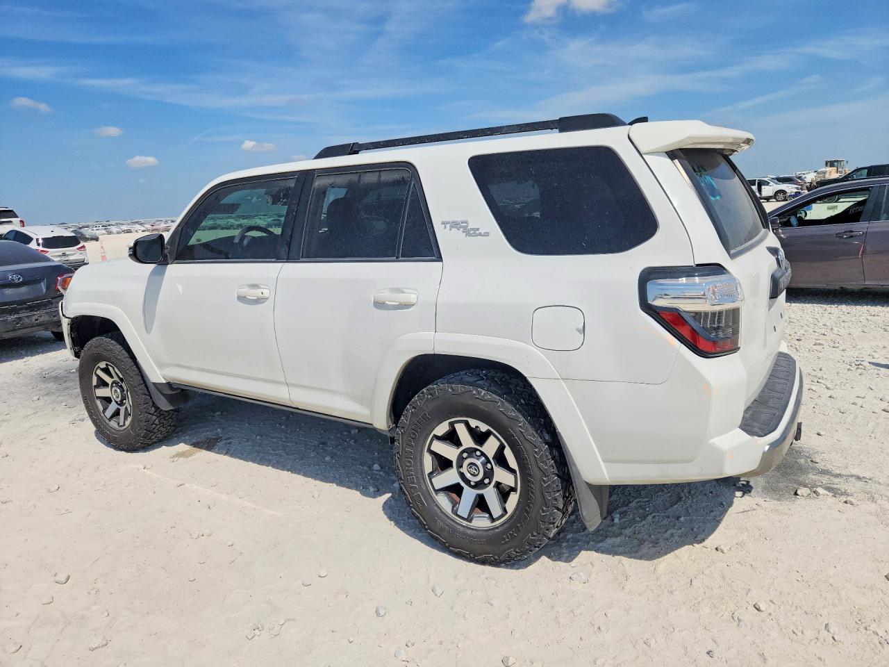 2021 TOYOTA 4RUNNER TRD OFF-ROAD PREMIUM — снимка 2