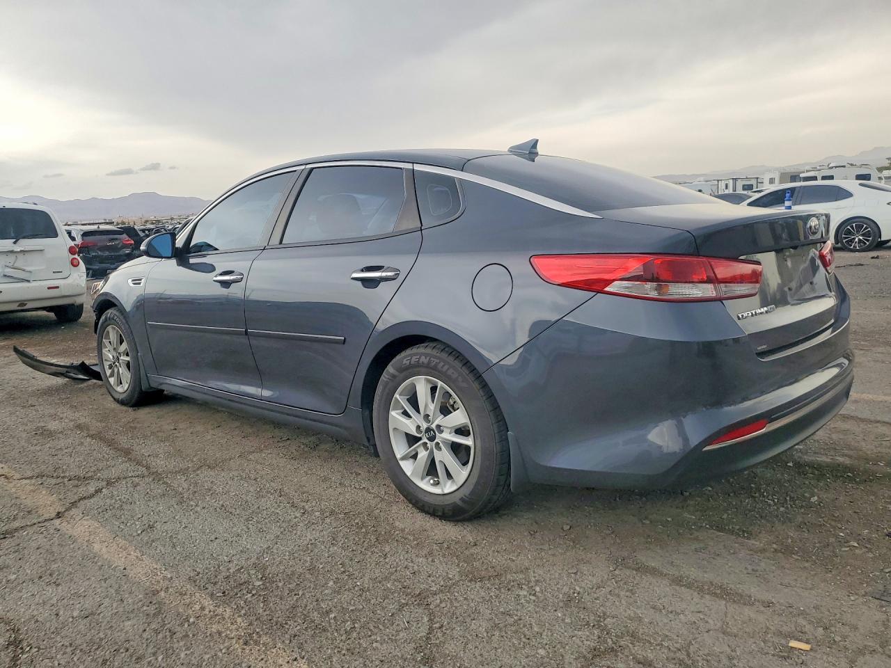 2016 KIA OPTIMA LX — снимка 2