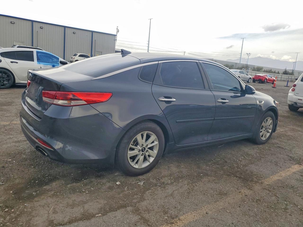 2016 KIA OPTIMA LX — снимка 3