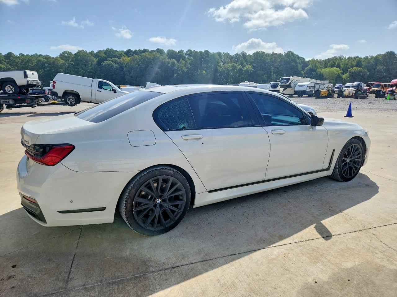 2021 BMW 740 I — снимка 3