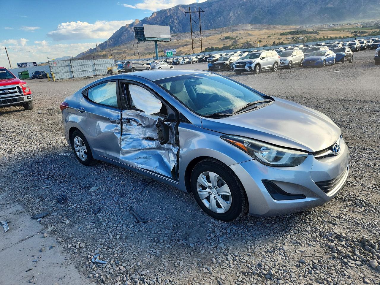 2016 HYUNDAI ELANTRA SE — снимка 4