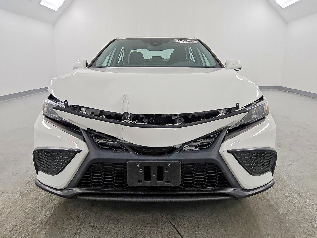 2023 TOYOTA CAMRY HYBRID SE — снимка 5
