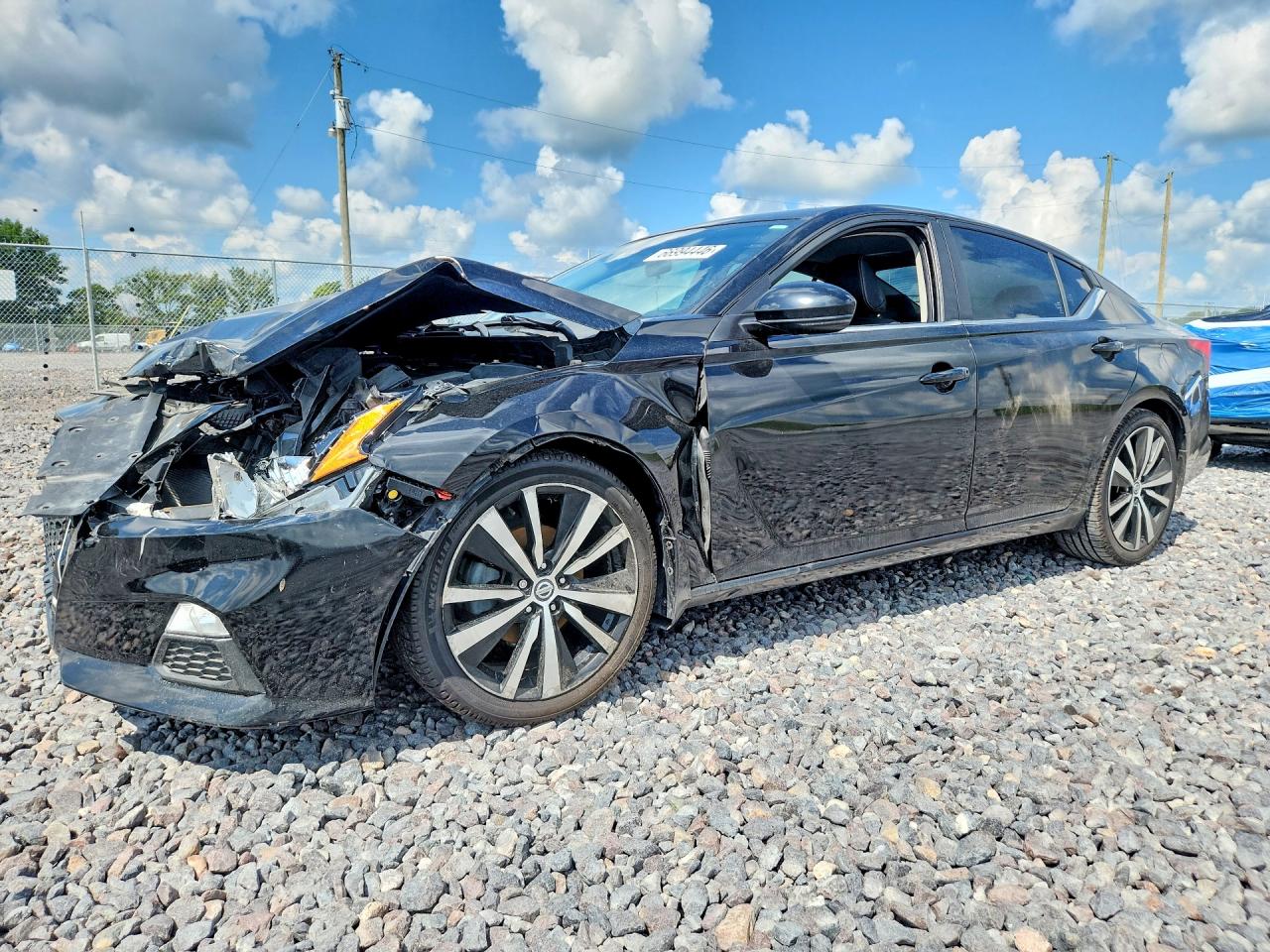 2020 NISSAN ALTIMA SR
