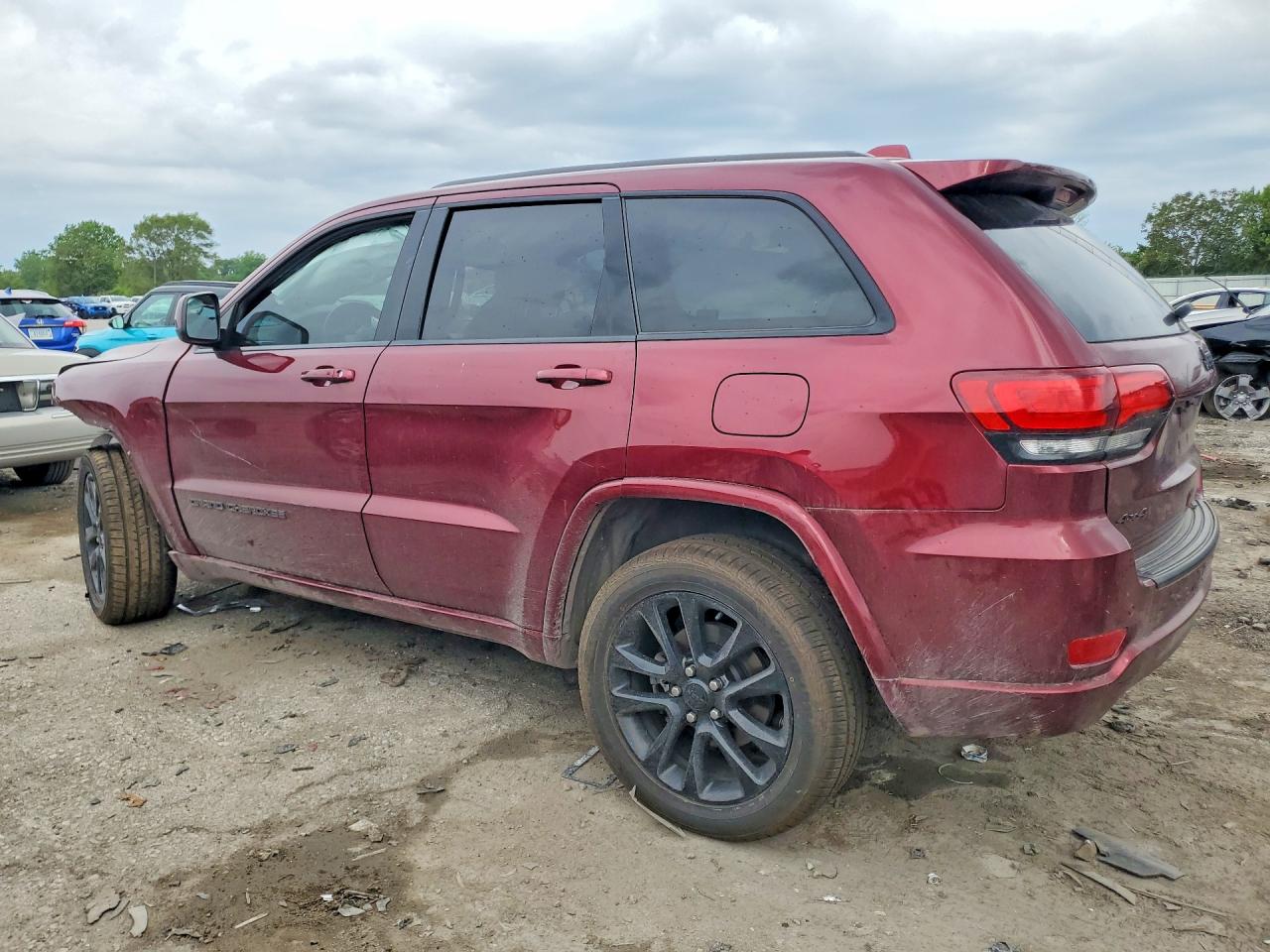 2020 JEEP GRAND CHEROKEE LAREDO — снимка 2