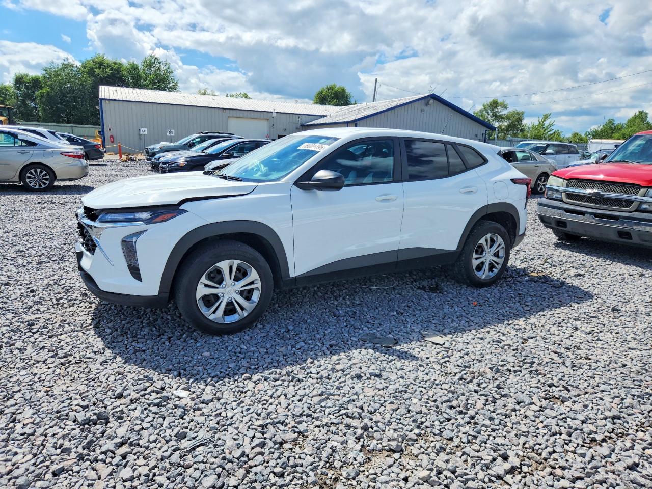 2024 CHEVROLET TRAX LS