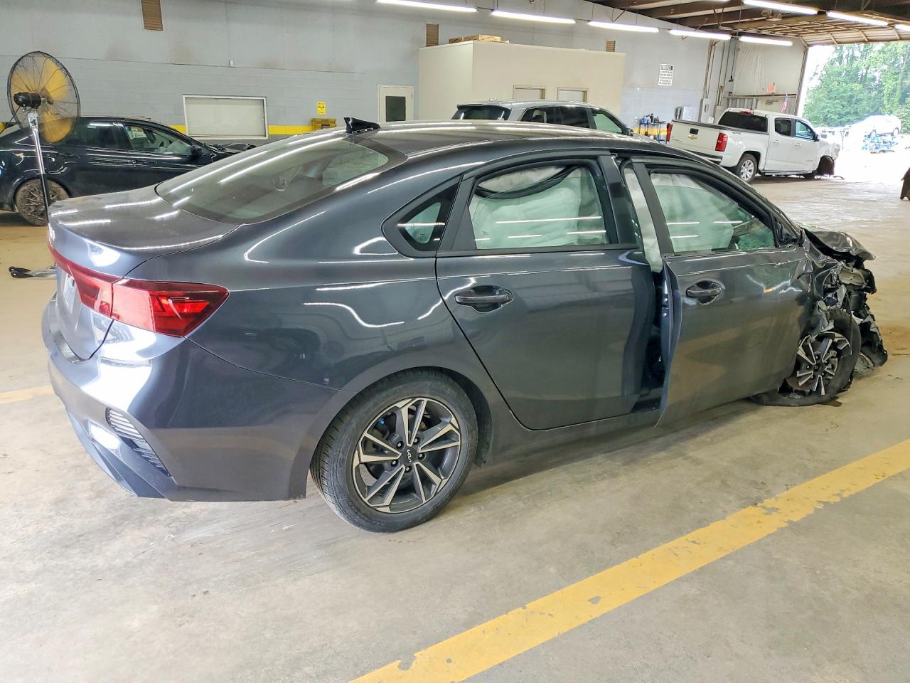 2024 KIA FORTE LXS — снимка 3