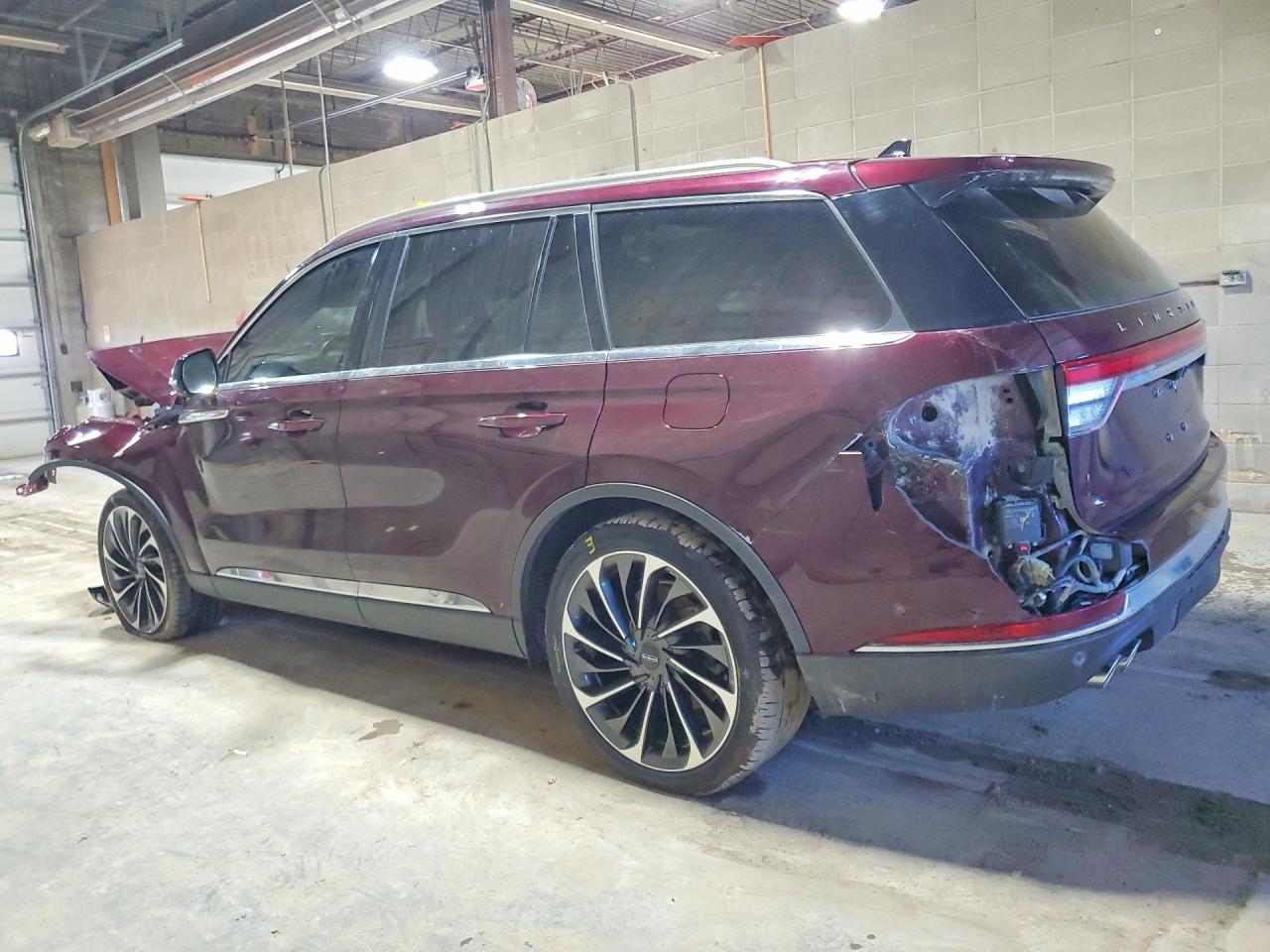 2022 LINCOLN AVIATOR RESERVE — снимка 2