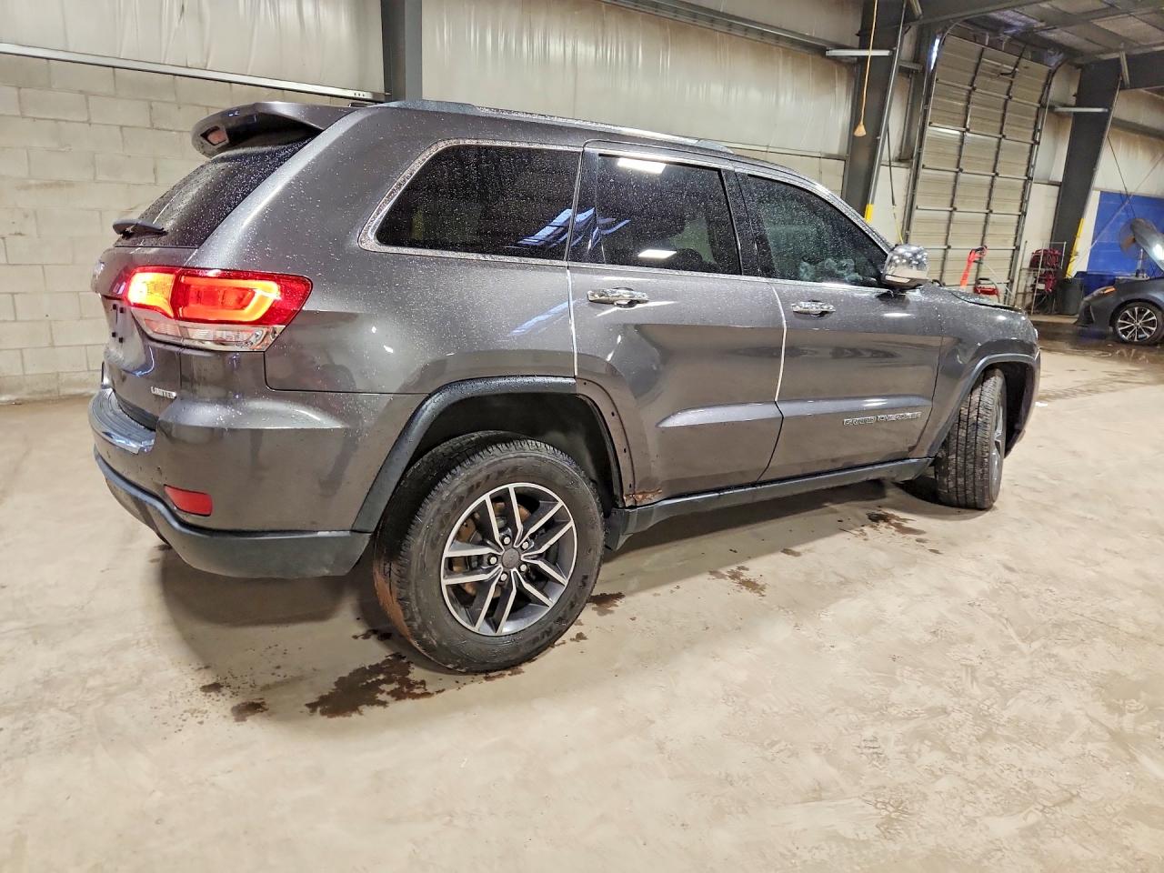 2019 JEEP GRAND CHEROKEE LIMITED — снимка 3