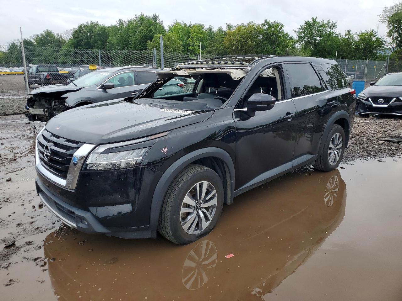 2022 NISSAN PATHFINDER SL