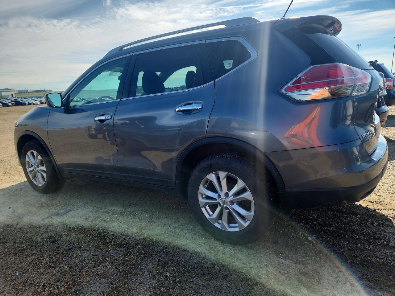 2016 NISSAN ROGUE S — снимка 2