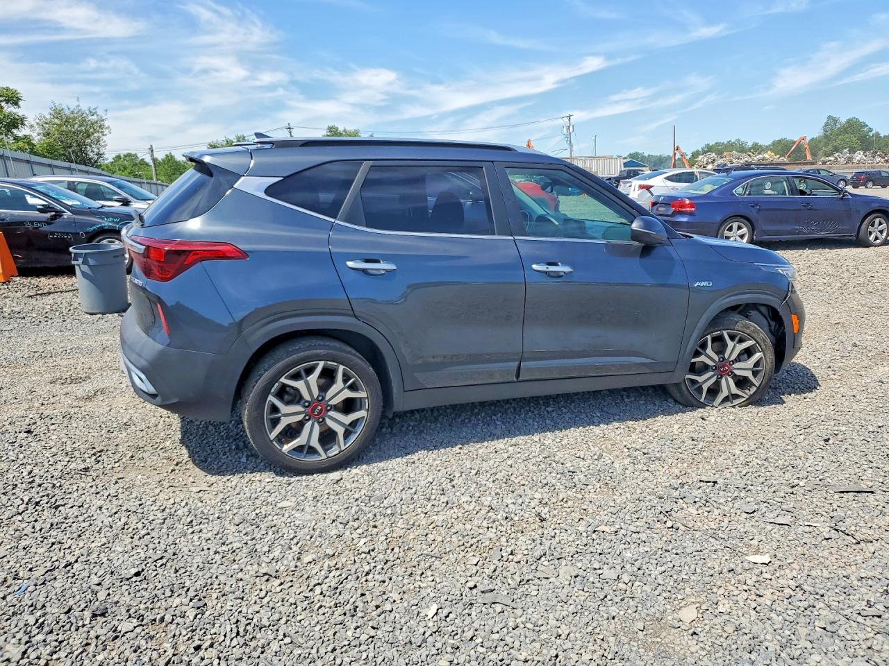 2021 KIA SELTOS SX — снимка 3