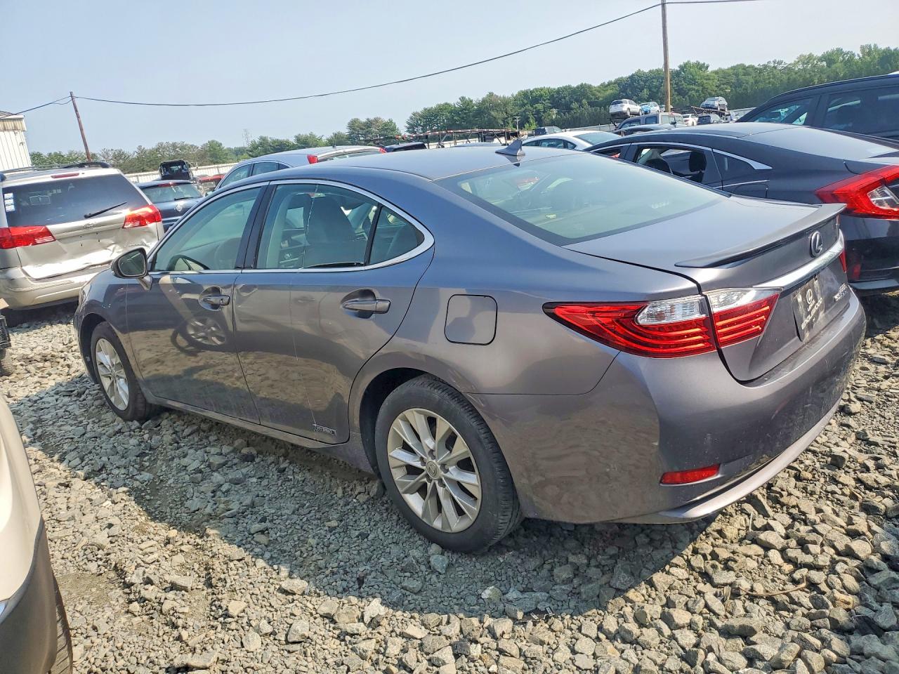 2013 LEXUS ES 300H — снимка 2
