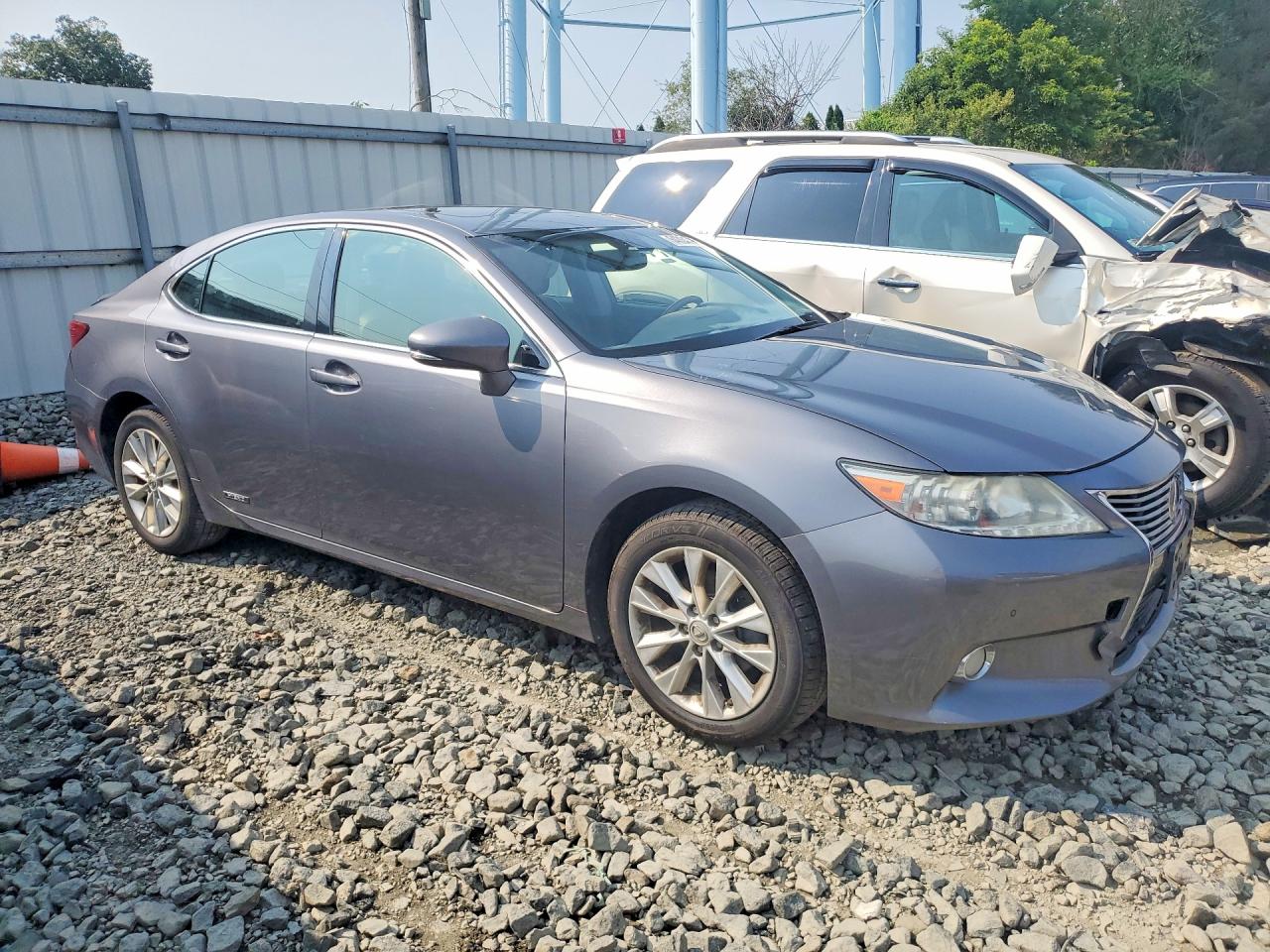 2013 LEXUS ES 300H — снимка 4