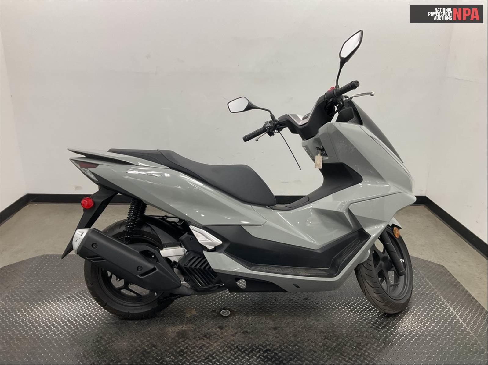 2025 HONDA PCX